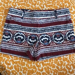 Loft shorts size M
